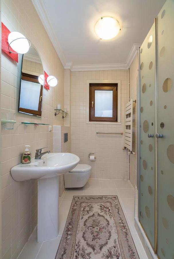 Charming 3 Bed2bath Duplex Bosphorus Views! #53 Casa vacanze Provincia di Istanbul